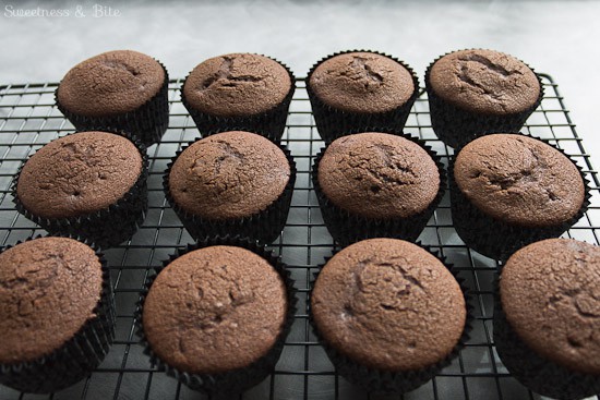 Devil's food cake cupcakes