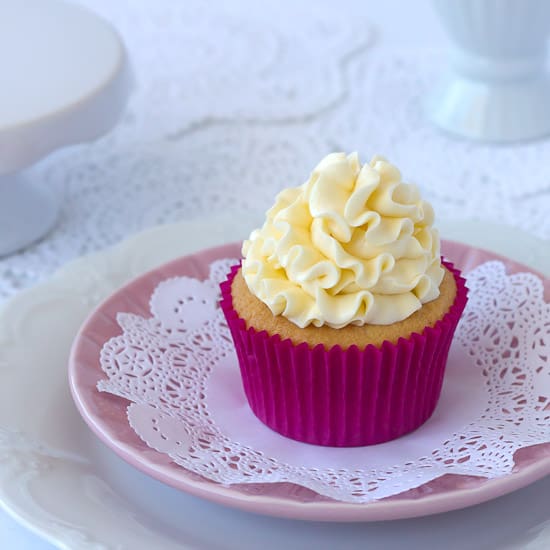 Vanilla Cream Cupcakes