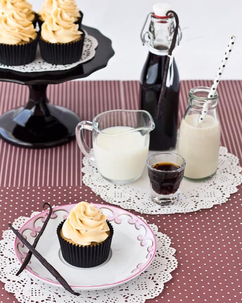 Vanilla Bean Kahlua Cupcakes